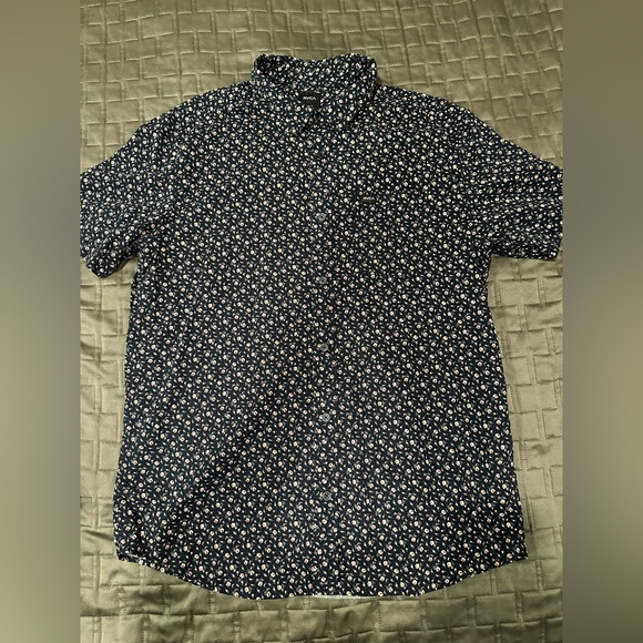 RVCA button down shirt - Picture 1 of 2